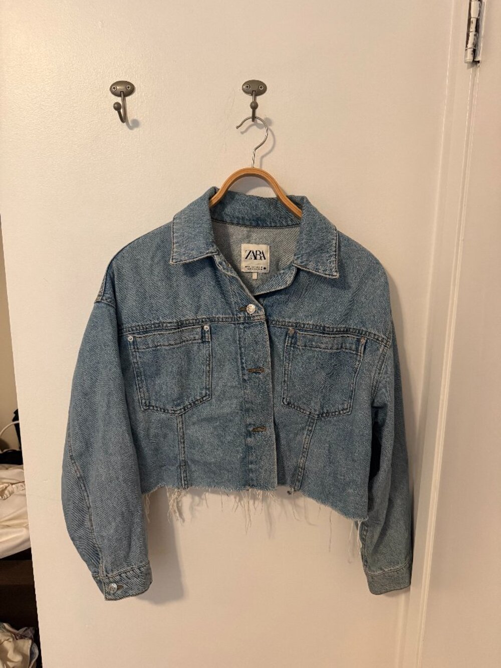 Zara Cropped Denim Jacket - S